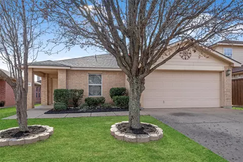 4120 Mantis St, Fort Worth, TX 76106