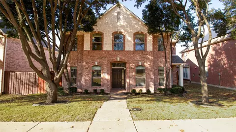 8698 Fisher Dr, Frisco, TX 75033