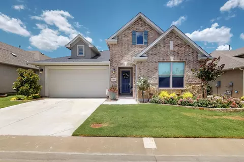 9604 Creekwood Dr, Denton, TX 76207
