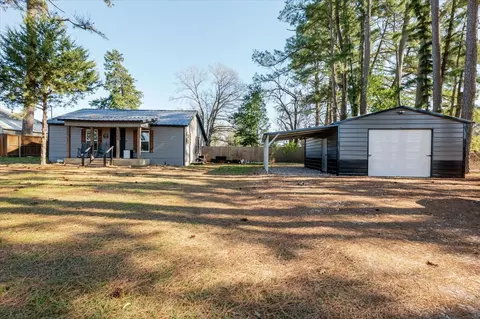 732 Ravine St, Emory, TX 75440