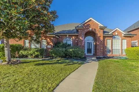 860 Tartan Trl, Highland Village, TX 75077