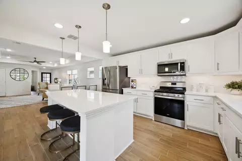401 Long Pines Dr, Mckinney, TX 75071