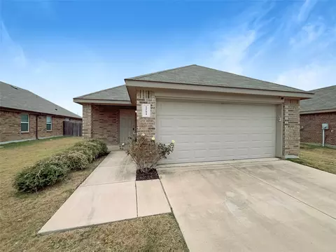 1504 Blue Jay Dr, Ennis, TX 75119