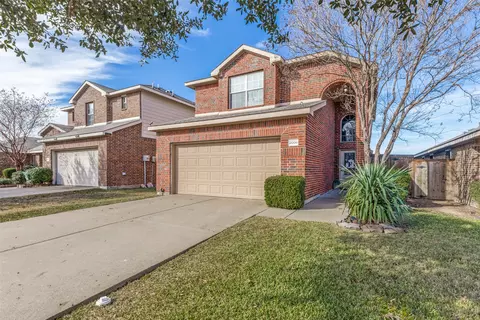 2009 Whispering Hills Dr, Forney, TX 75126