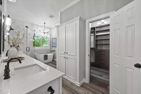820 Windlake Cir, Heath, TX 75032