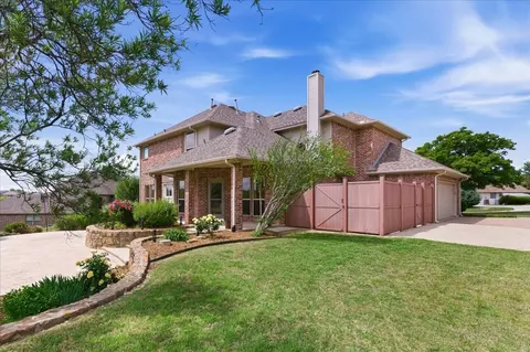 7517 Eagle Ridge Cir, Fort Worth, TX 76179