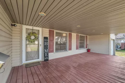 Exterior - 704 E Mclennan Ave, Mart, TX 76664 photo 4 of 7