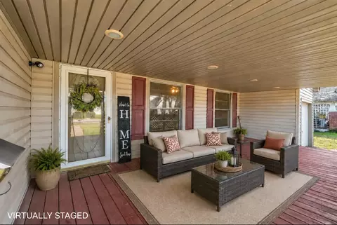 Exterior - 704 E Mclennan Ave, Mart, TX 76664 photo 3 of 7