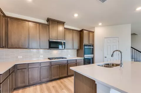 341 Fallbrook Dr, Aledo, TX 76008 photo 10