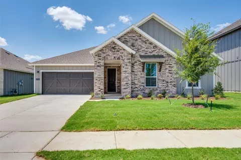 344 Fallbrook Dr, Aledo, TX 76008