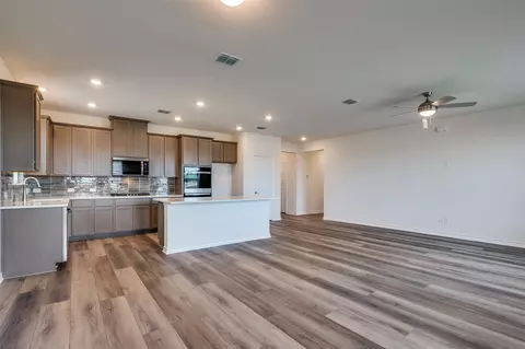 348 Fallbrook Dr, Aledo, TX 76008 photo 5