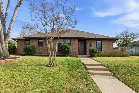 237 Simmons Dr, Coppell, TX 75019