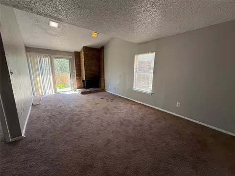 818 Clarissa Pl, Garland, TX 75040