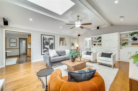 512 Stillmeadow Dr, Richardson, TX 75081