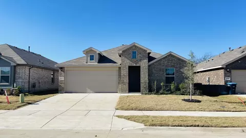 10612 Sunrise Creek Dr, Crowley, TX 76036
