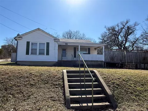 307 Cedar St, Palo Pinto, TX 76484