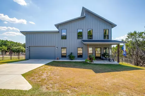 9720 Scenic View Ct, Rio Vista, TX 76093
