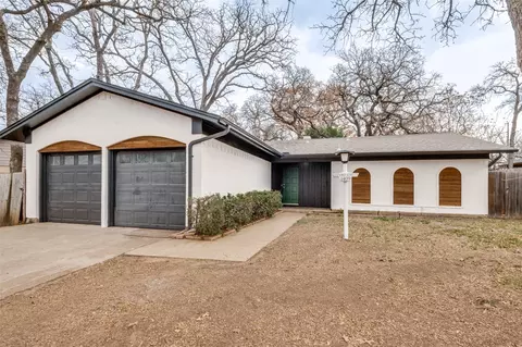 1409 Oxford St, Arlington, TX 76013