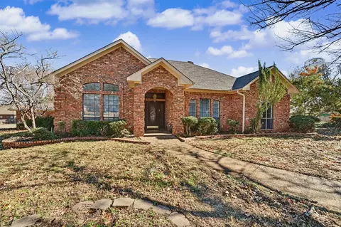304 Trollinger St, Whitesboro, TX 76273