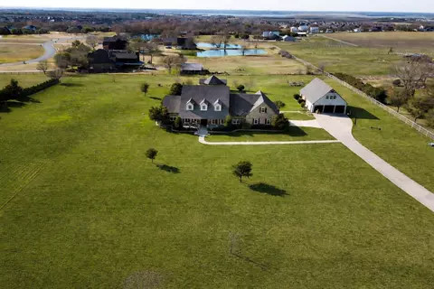 992 Anna Cade Rd, Rockwall, TX 75087