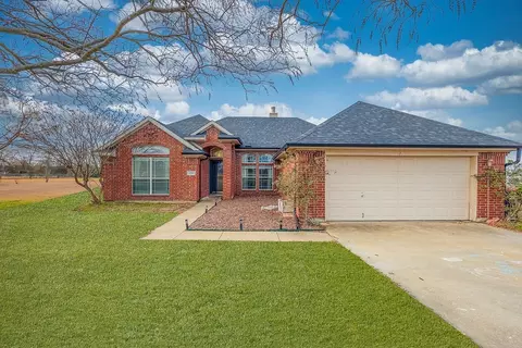1115 Red River Dr, Waxahachie, TX 75167