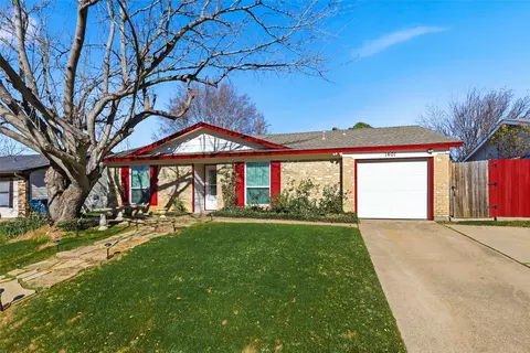 1401 Monaco Dr, Lewisville, TX 75067