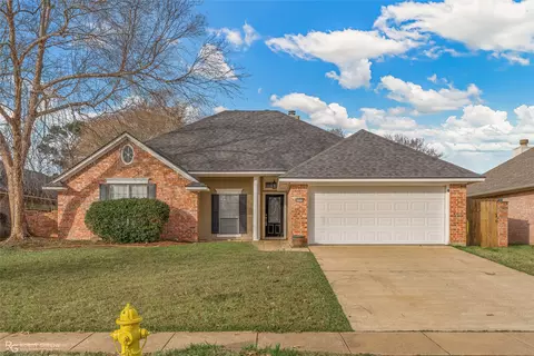 6009 Pepperwood Cir, Bossier City, LA 71111