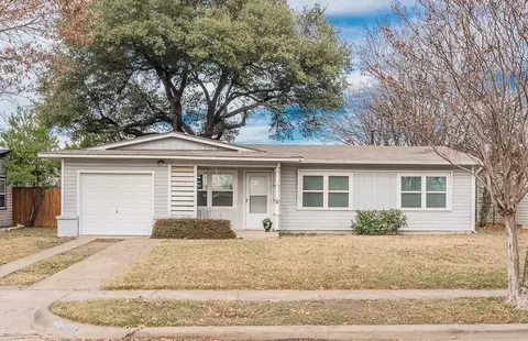 11717 Fernald Ave, Dallas, TX 75218