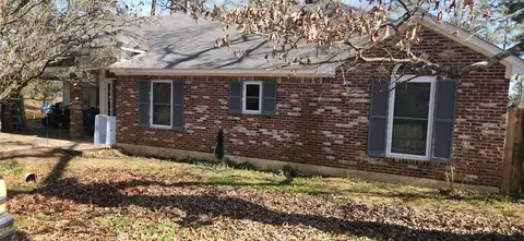 1605 Top Bluff Ln, Shreveport, LA 71109