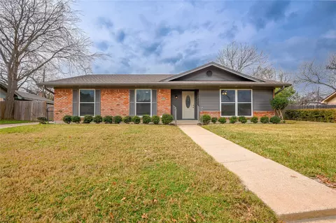 5825 Stratford Dr, Waco, TX 76710