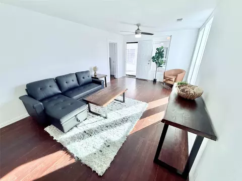 727 W Day St, Denison, TX 75020