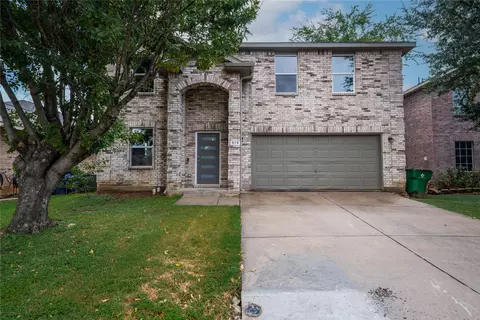 513 Creekbend St, Crowley, TX 76036