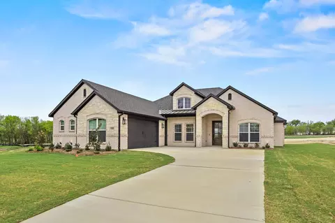 6709 Odom Rd, Sanger, TX 76266
