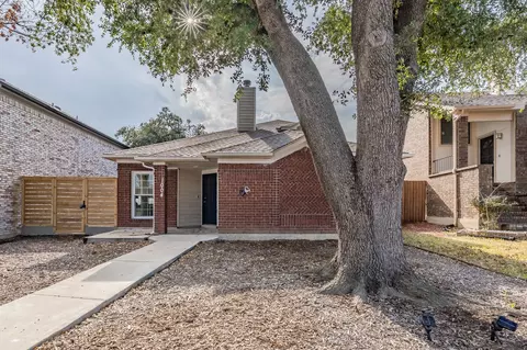 1004 Alameda Dr, Carrollton, TX 75007