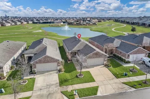 7629 Parade Dr, Krugerville, TX 76227
