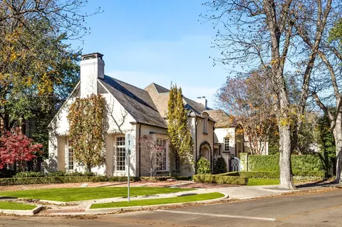 3900 Normandy Ave, Highland Park, TX 75205