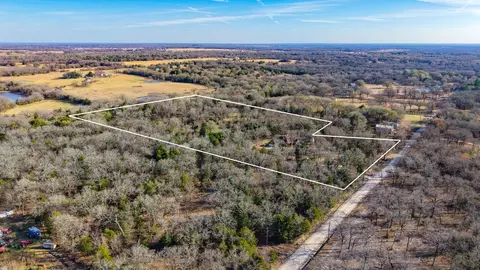 18288 Acre Ln, Kemp, TX 75143