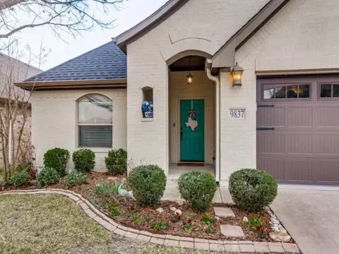 9837 Brazoria Trl, Fort Worth, TX 76126