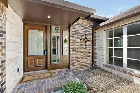 2935 Independence Dr, Mesquite, TX 75150 photo 6
