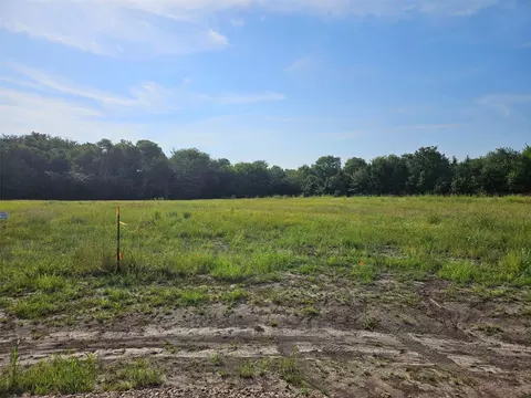 0 Hayfield Ct, Paris, TX 75460