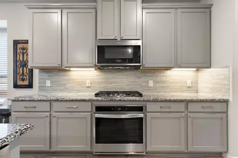 Kitchen - 2012 Elara Dr, Haslet, TX 76052 photo 3 of 3