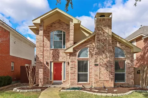 2221 Meadowstone Dr, Carrollton, TX 75006