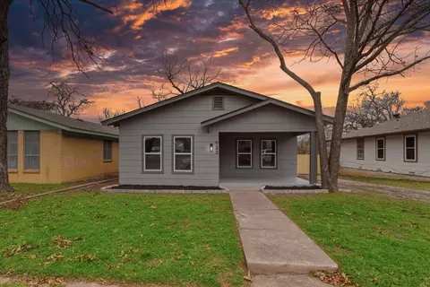 933 E Ramsey Ave, Fort Worth, TX 76104