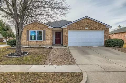 3901 Tuscany Ct, Argyle, TX 76226