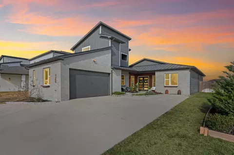 7604 Trailridge Dr, Fort Worth, TX 76179