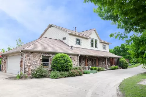 168 Mesa Grande Dr, Fort Worth, TX 76108