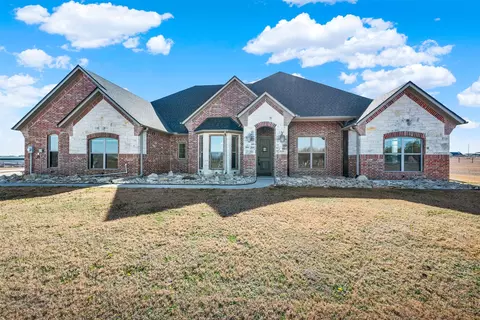 834 Audra Cir, Rhome, TX 76078