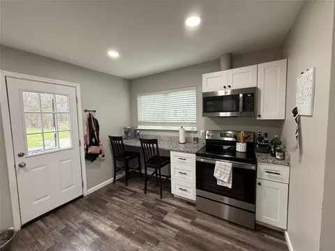 Kitchen - 124 Cedar St, Waco, TX 76705 photo 2 of 3