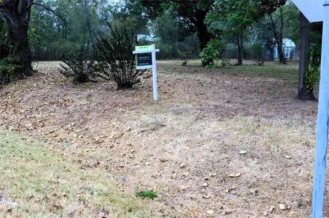 500 W Main St, Quinlan, TX 75474