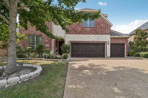 8217 Almont Dr, Plano, TX 75024